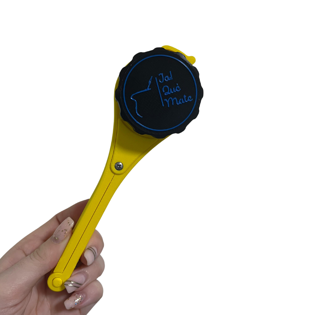 CLIP MATERO CON RELIEVE - CLIP COLOR AMARILLO