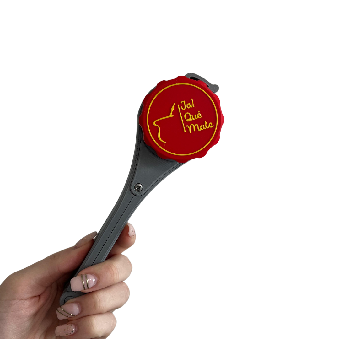 CLIP MATERO CON RELIEVE- CLIP COLOR GRIS