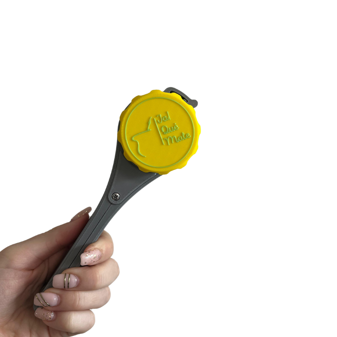 CLIP MATERO CON RELIEVE- CLIP COLOR GRIS