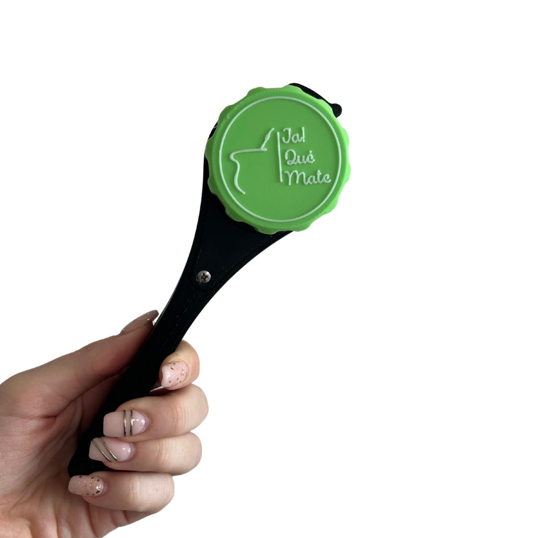 CLIP MATERO CON RELIEVE- CLIP COLOR NEGRO