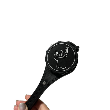 CLIP MATERO CON RELIEVE- CLIP COLOR NEGRO