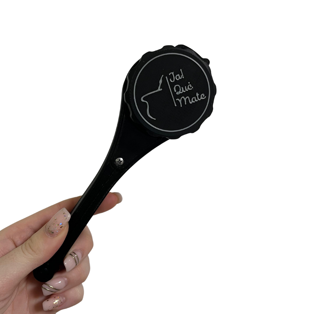 CLIP MATERO CON RELIEVE- CLIP COLOR NEGRO