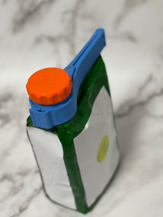 CLIP MATERO CON RELIEVE - CLIP COLOR CELESTE